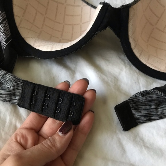 💕 Victoria's Secret Uplift Semi Demi 32C - Picture 7 of 11